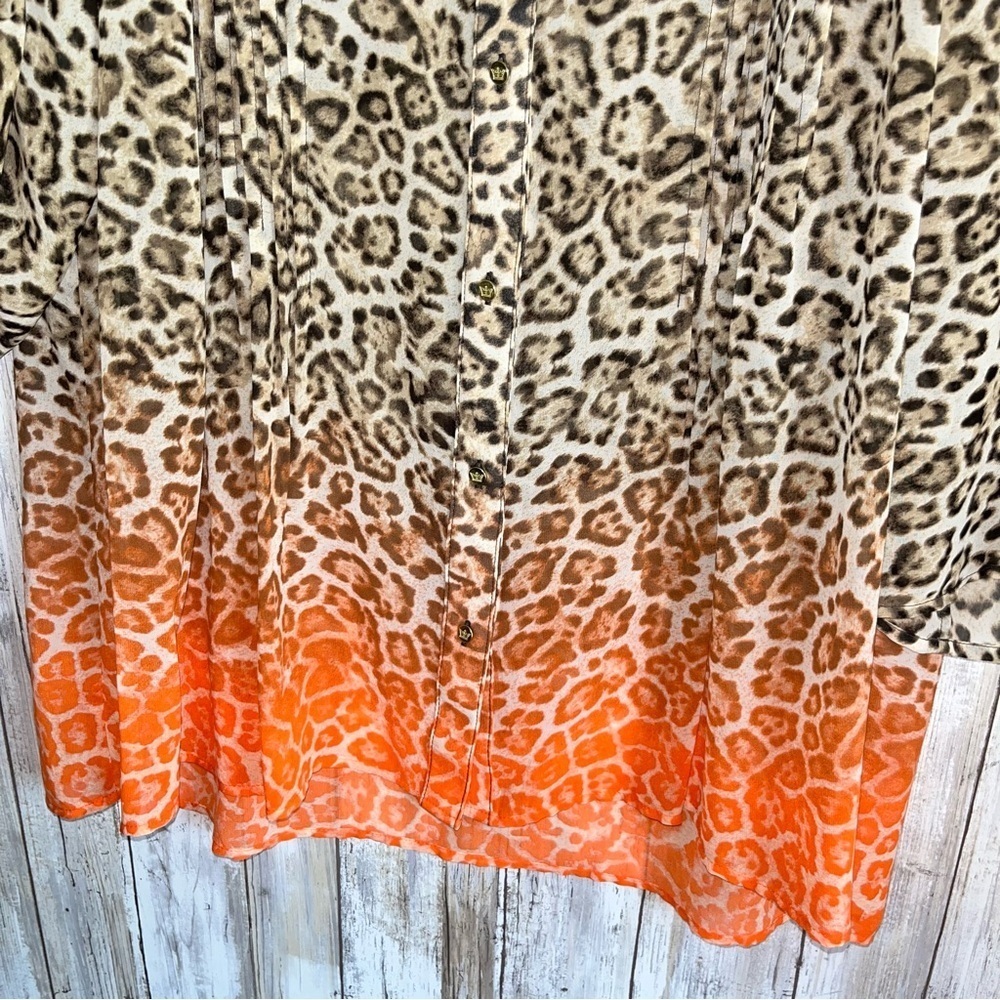 Chaus Leopard Ombré Orange Button Up - Picture 2 of 5